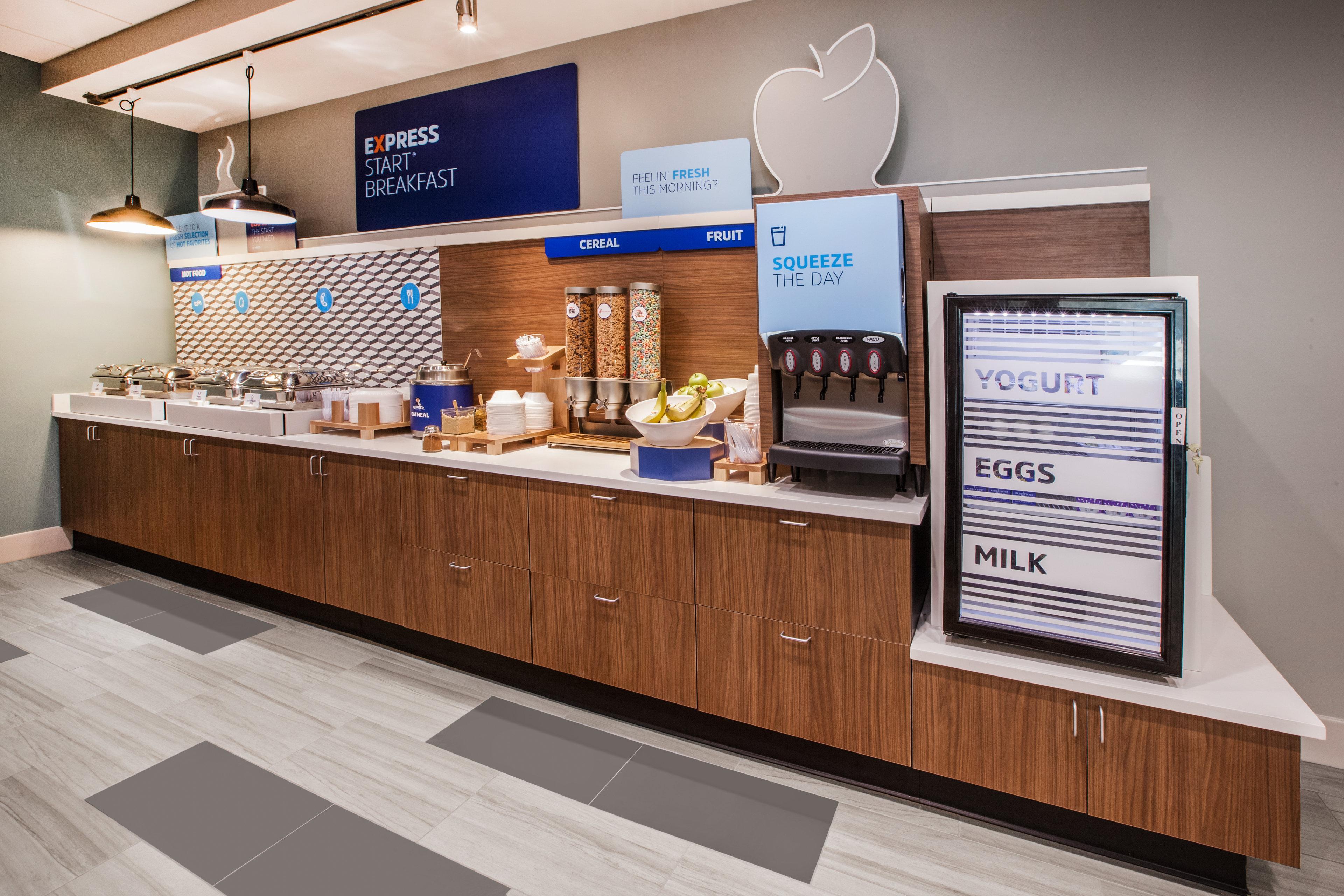 Holiday Inn Express & Suites - Elizabethtown North By Ihg Екстериор снимка