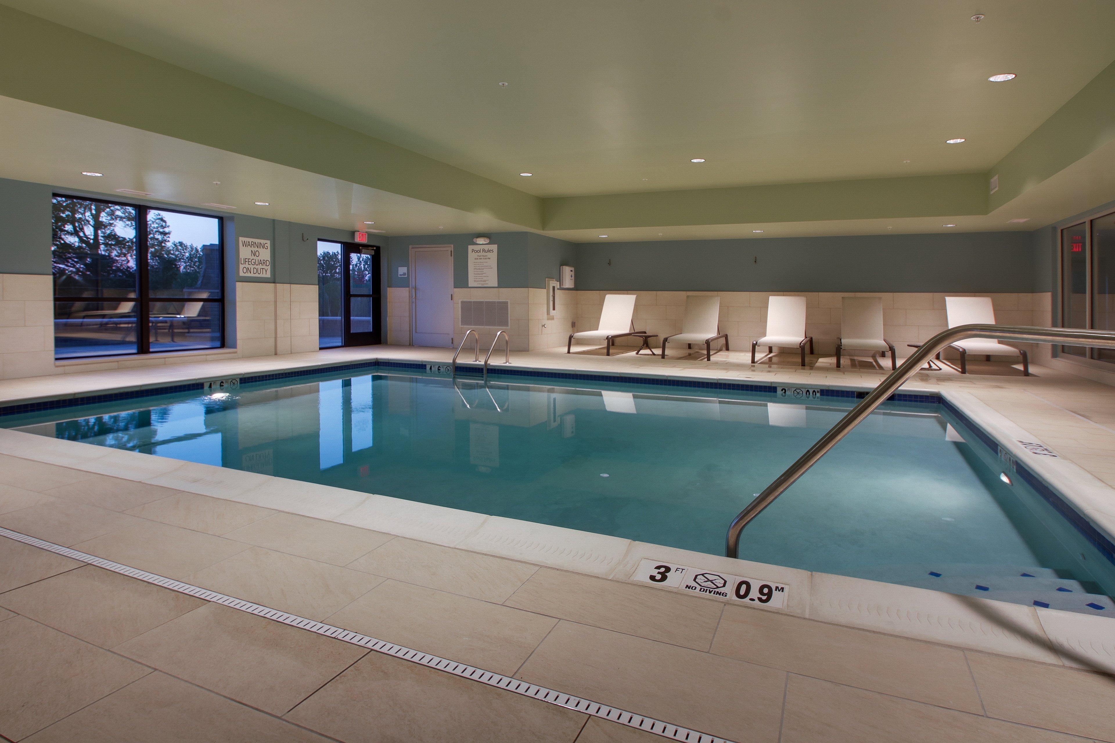 Holiday Inn Express & Suites - Elizabethtown North By Ihg Екстериор снимка