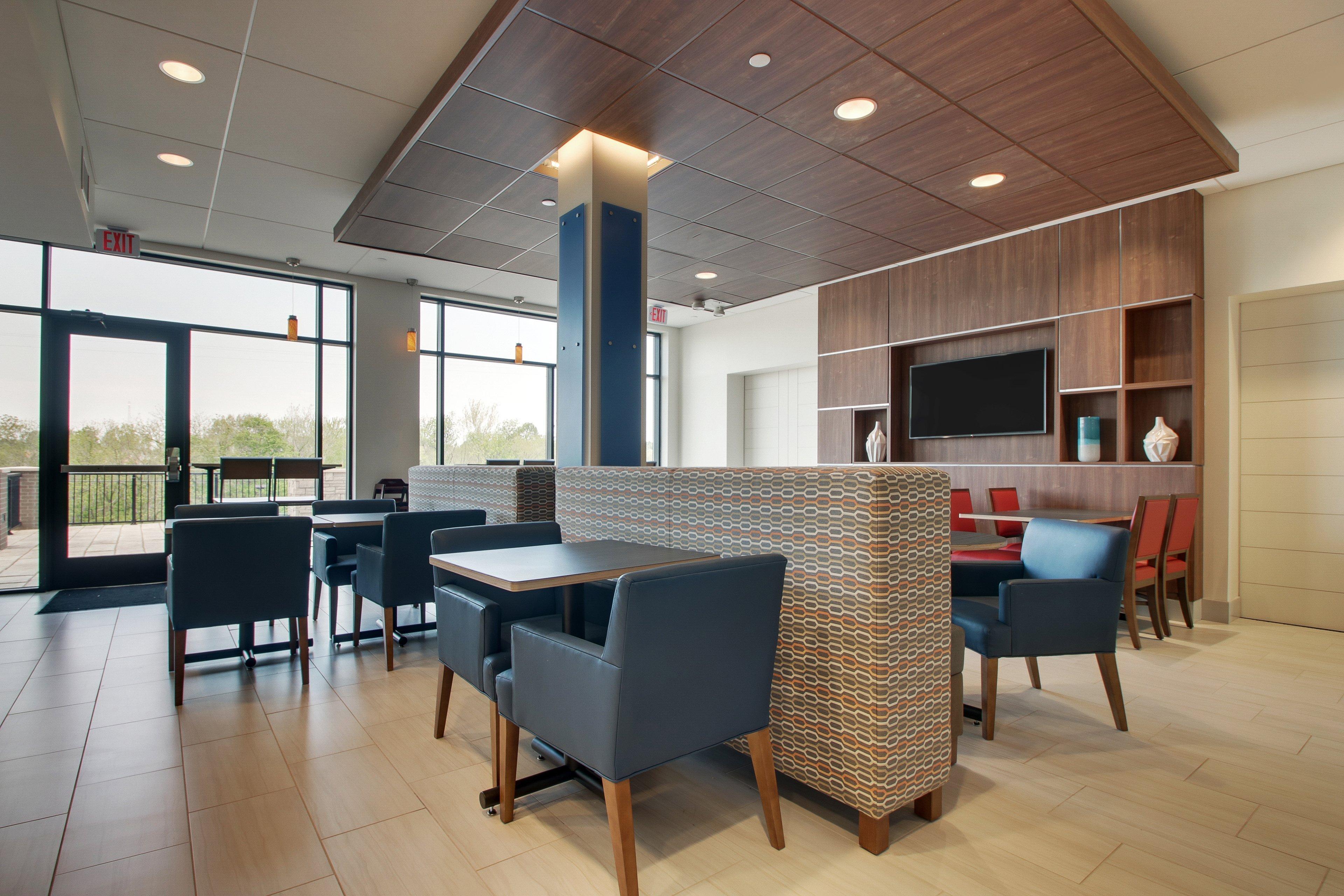 Holiday Inn Express & Suites - Elizabethtown North By Ihg Екстериор снимка